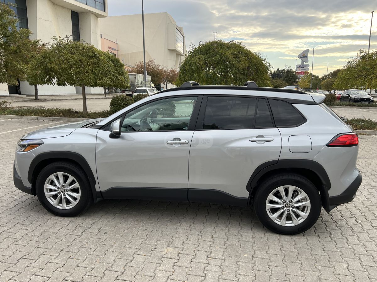 Toyota Corolla cross 2024 — миниатюра 6