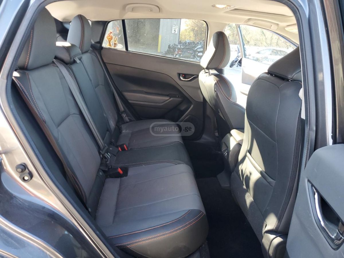 Subaru Limited 4dr All Wheel Drive CV — миниатюра 9