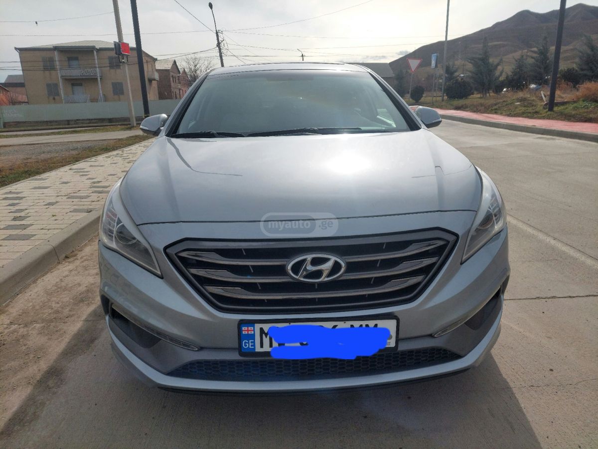 Hyundai Sonata - фото 1