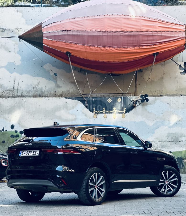 Jaguar F-Pace - фото 5