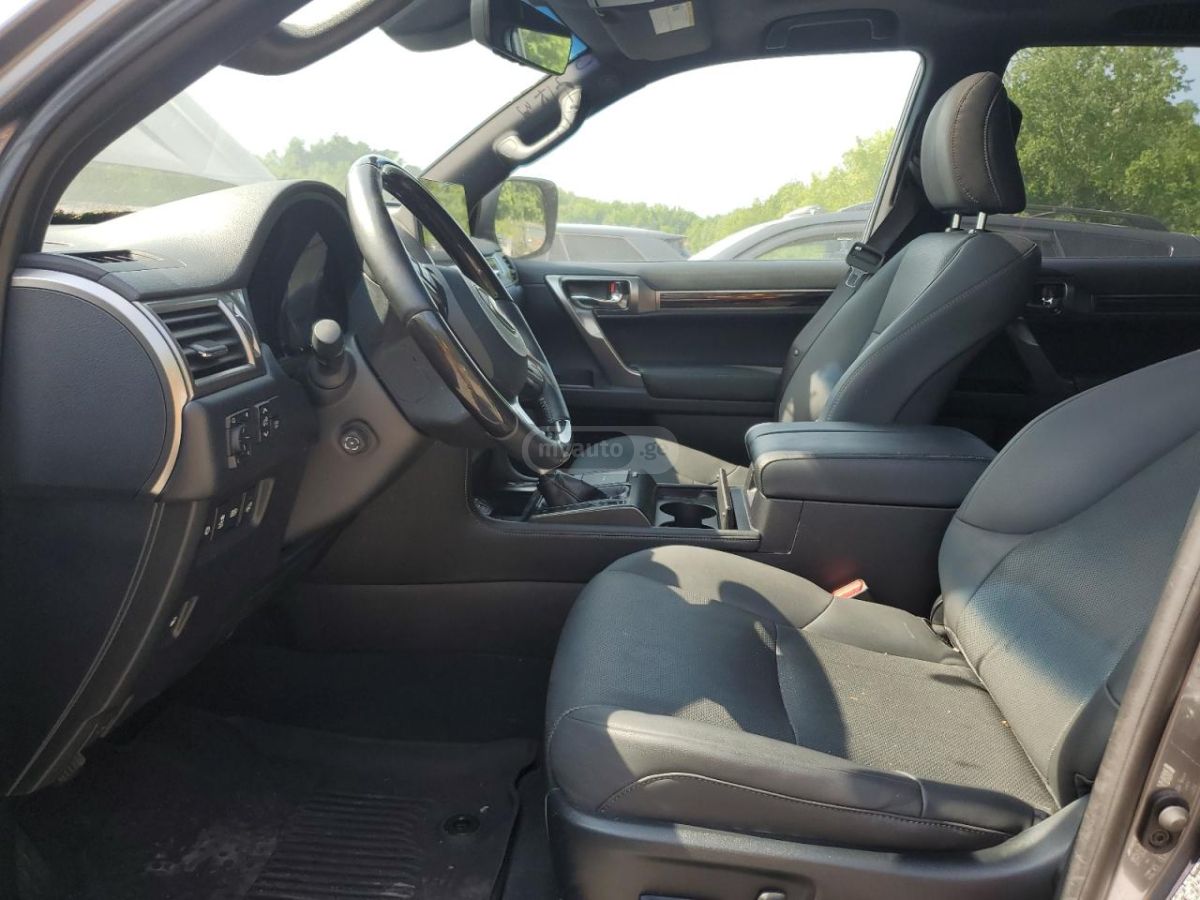 Lexus GX 460 - фото 7
