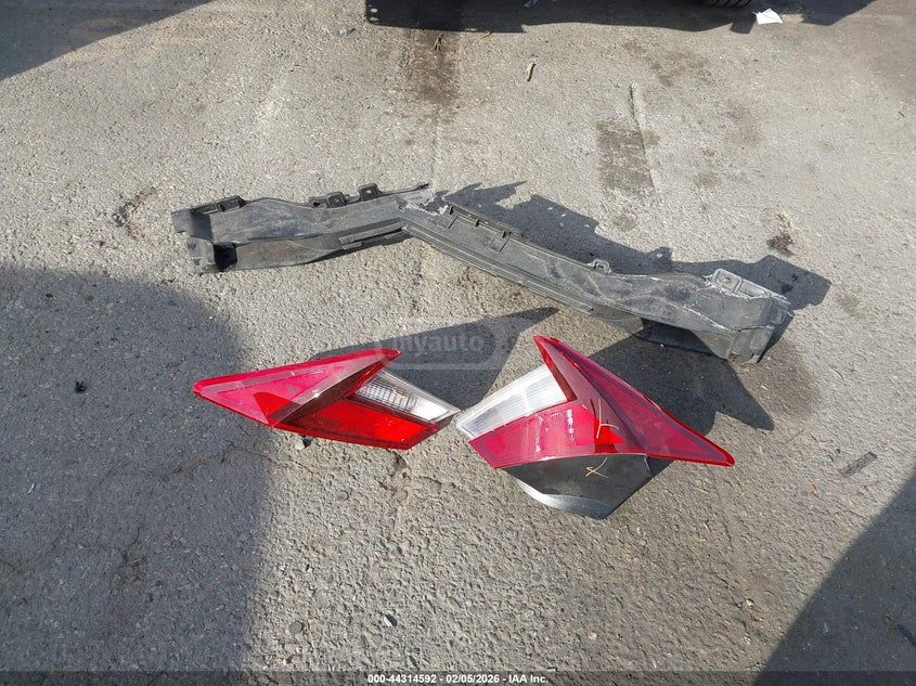 Hyundai Elantra 2025 — миниатюра 11