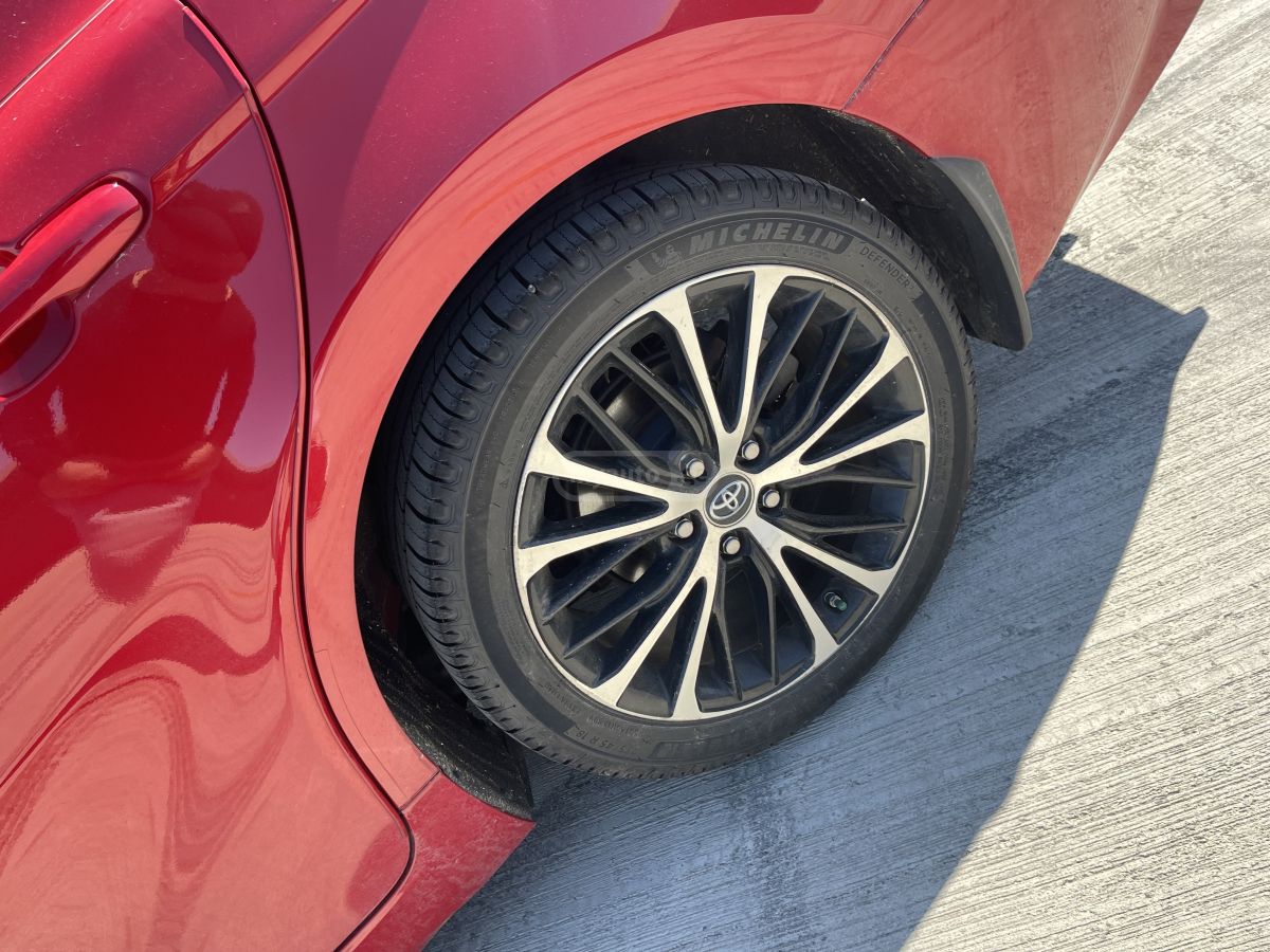 Toyota Camry - фото 8