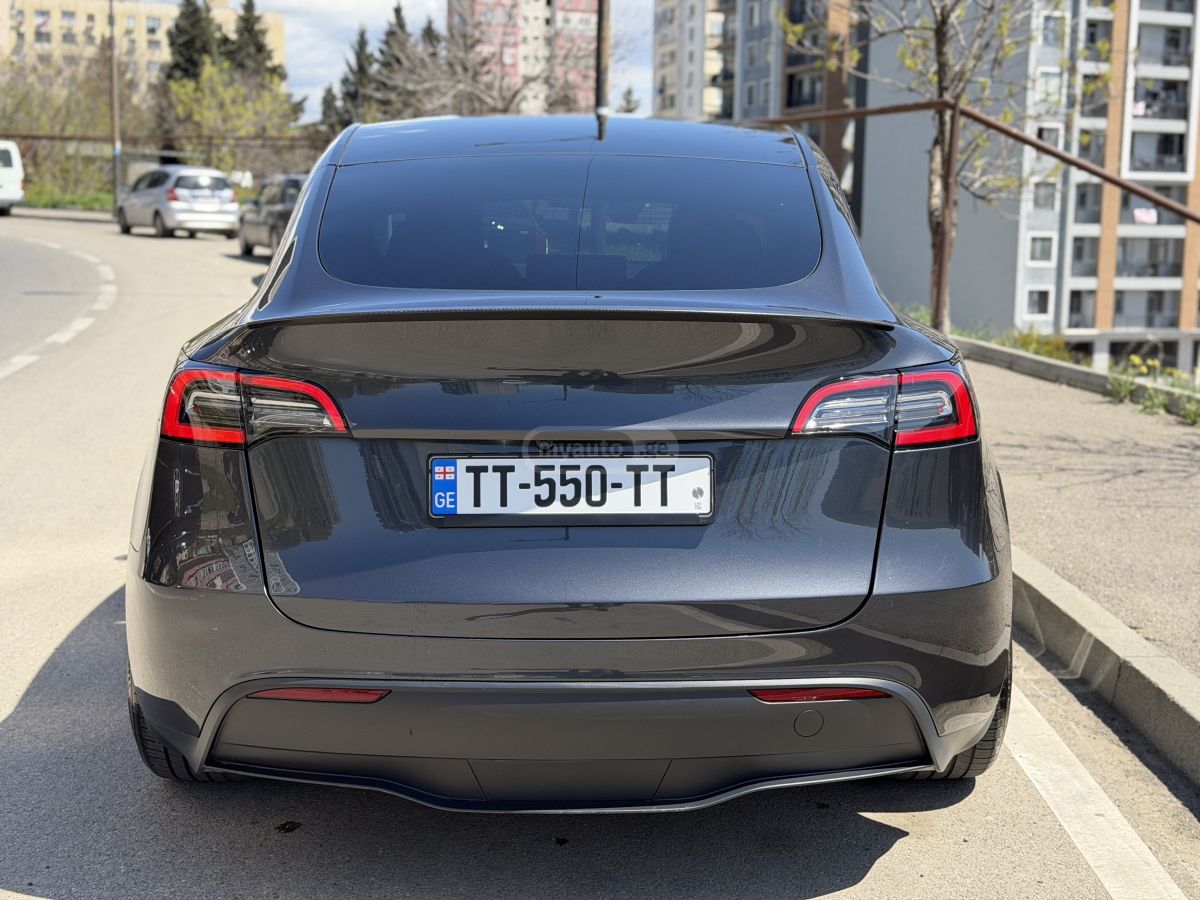 Tesla Model Y 2024 — фото 5 купить в Москве