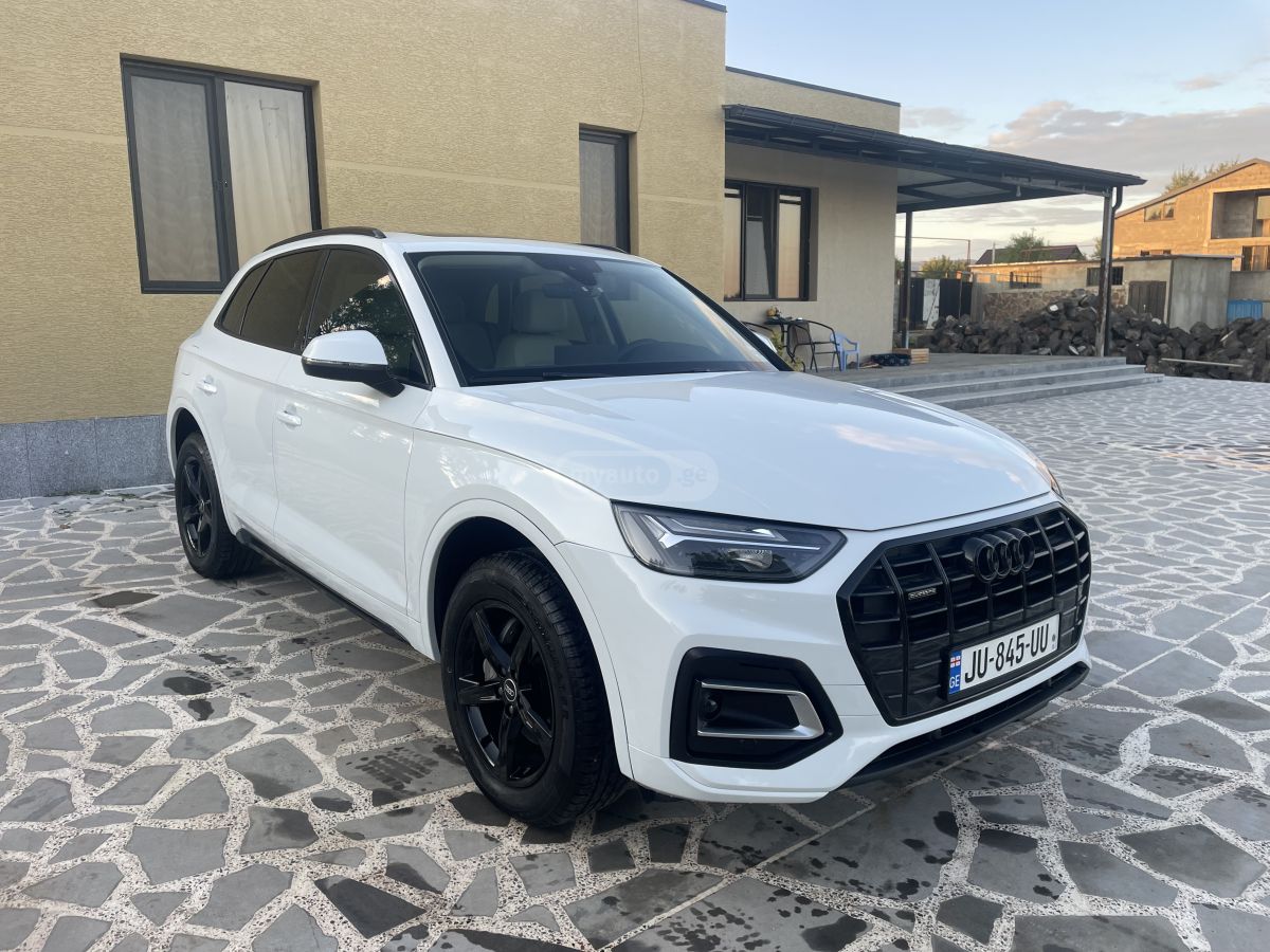 Audi Q5 - фото 2