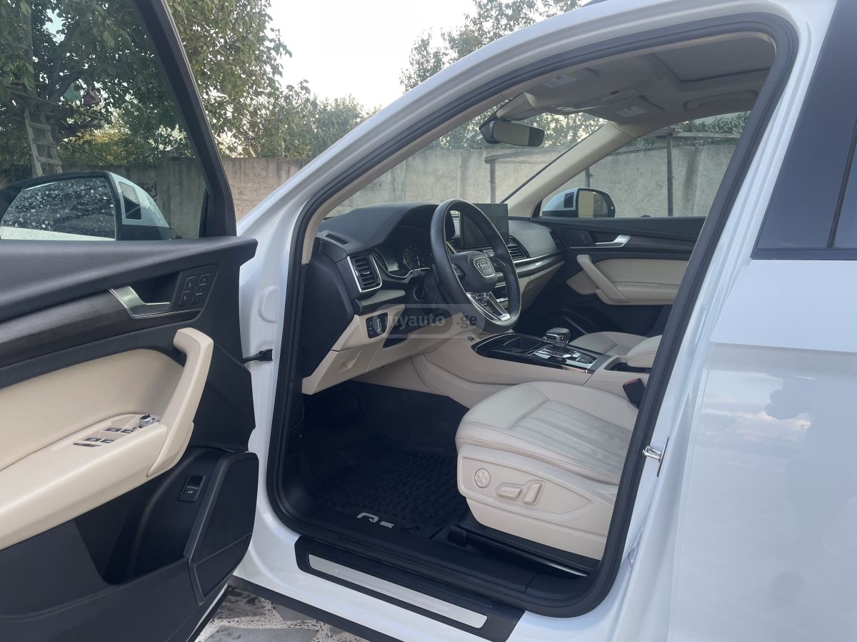 Audi Q5 - фото 3