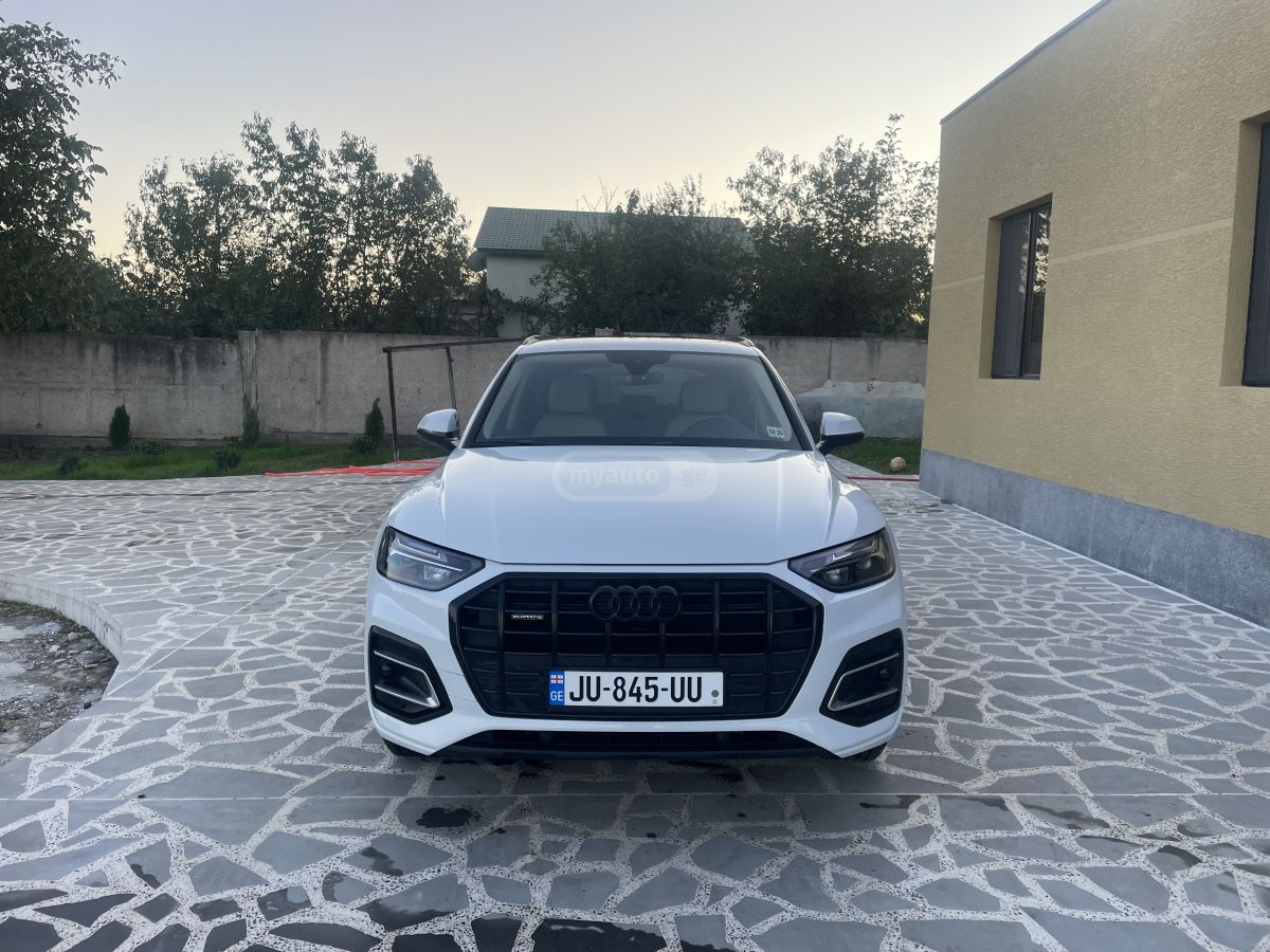 Audi Q5 - фото 5