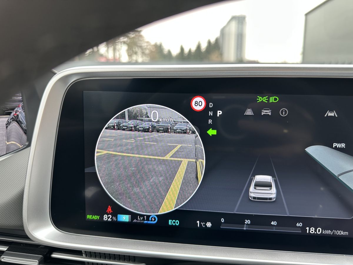 Hyundai Ioniq 6 2023 — миниатюра 11