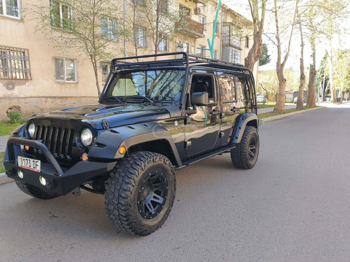 Jeep Wrangler - фото 14