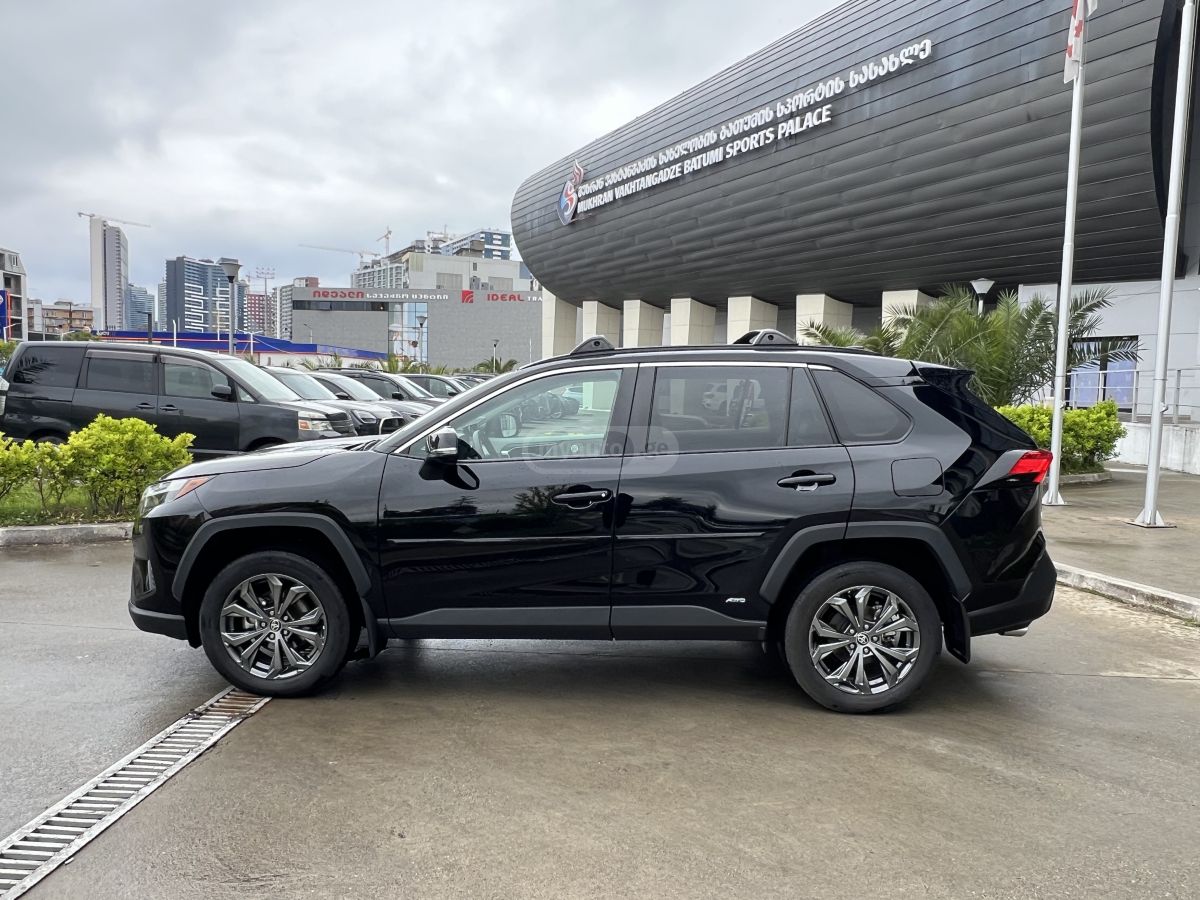 Toyota RAV 4 - фото 9