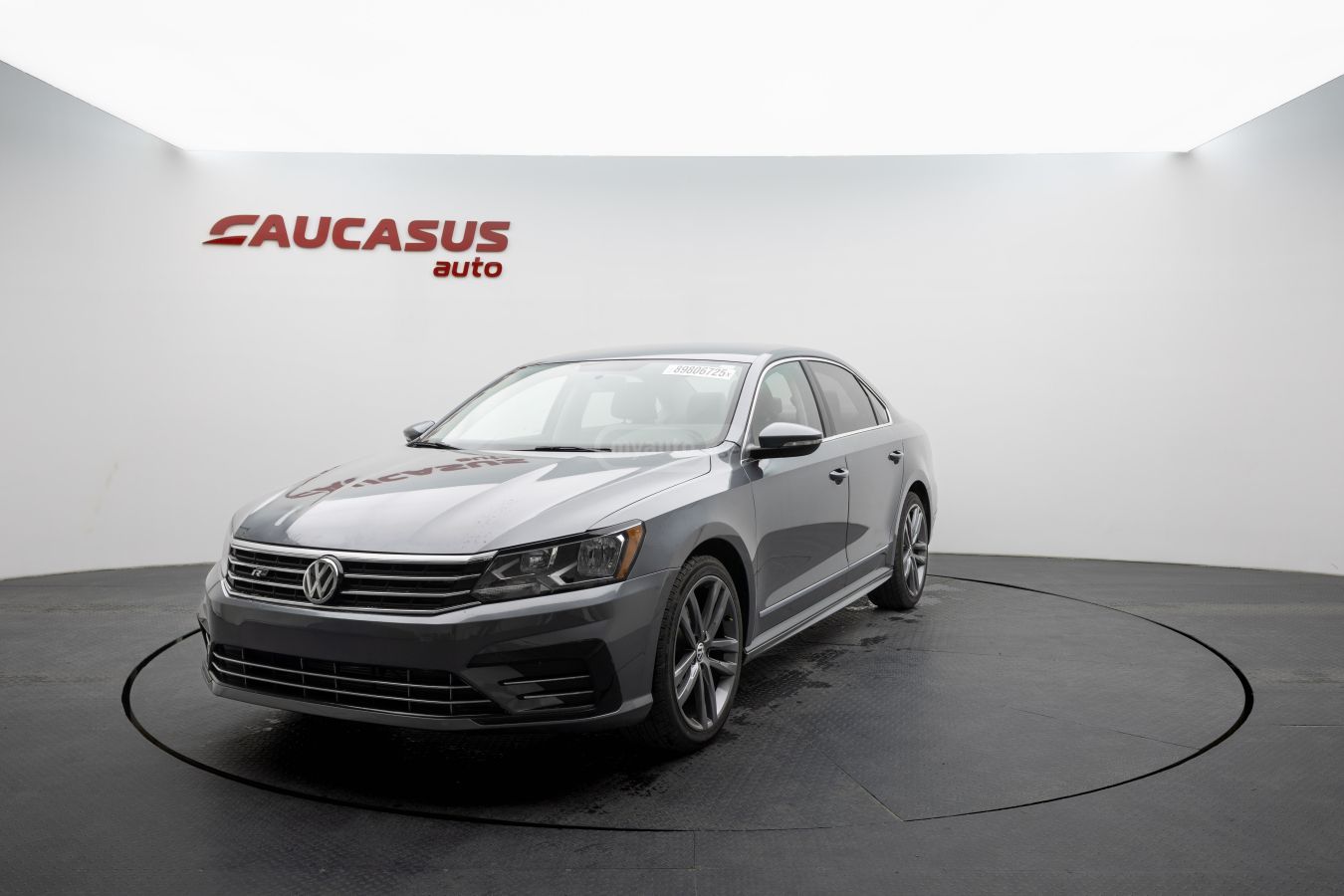 Volkswagen Passat - фото 1