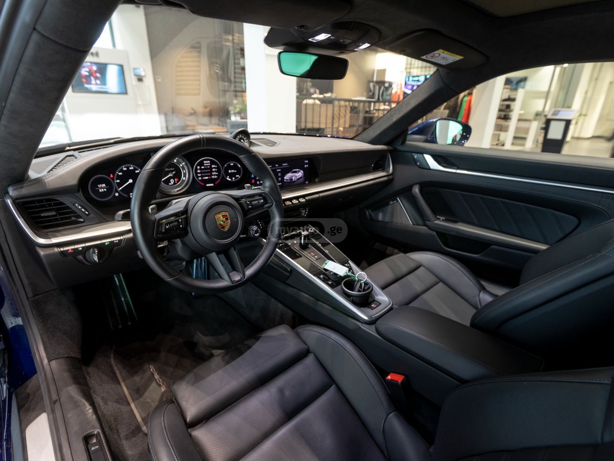 Porsche 911 - фото 10