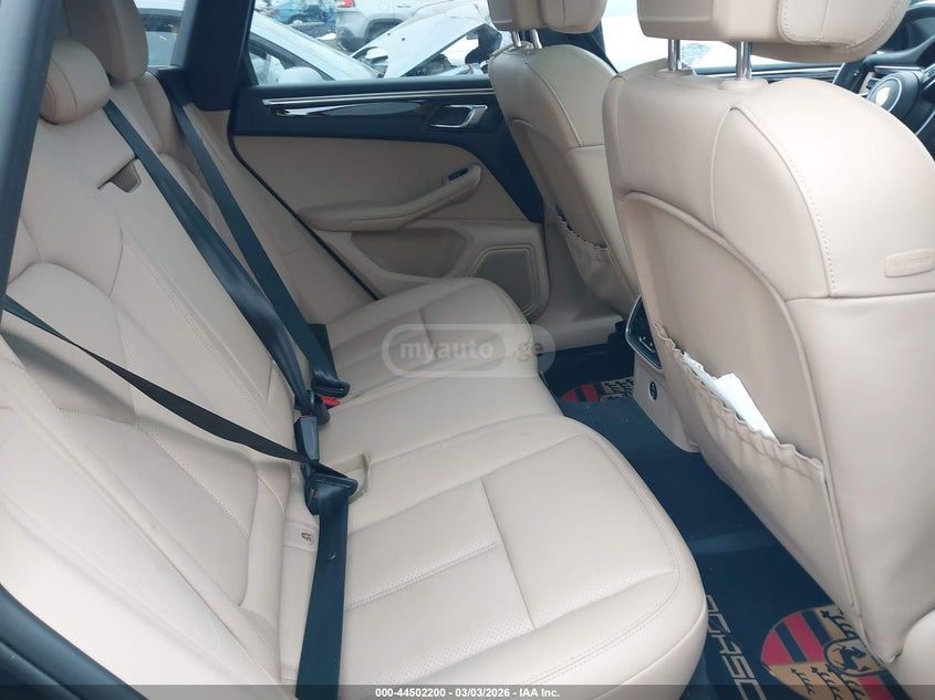 Porsche Macan - фото 8