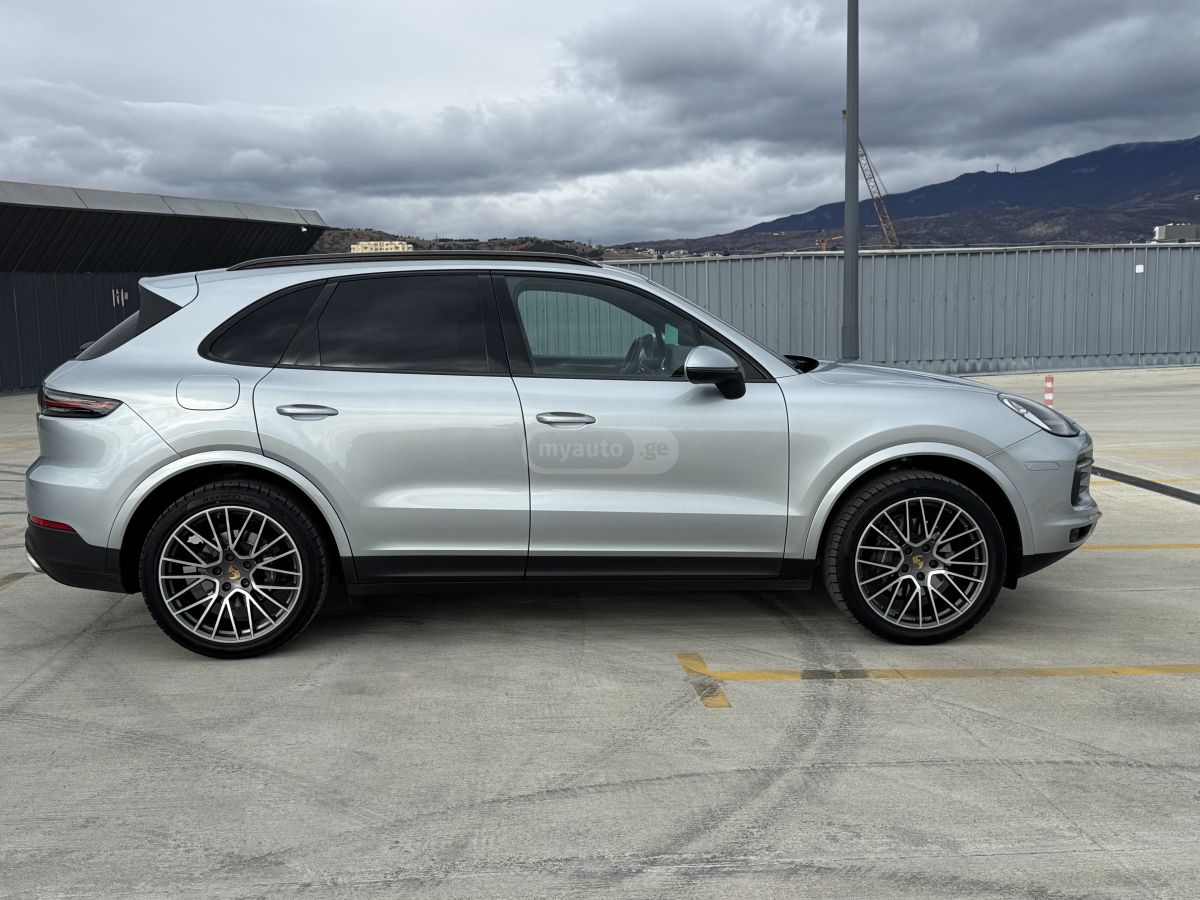 Porsche Cayenne - фото 2