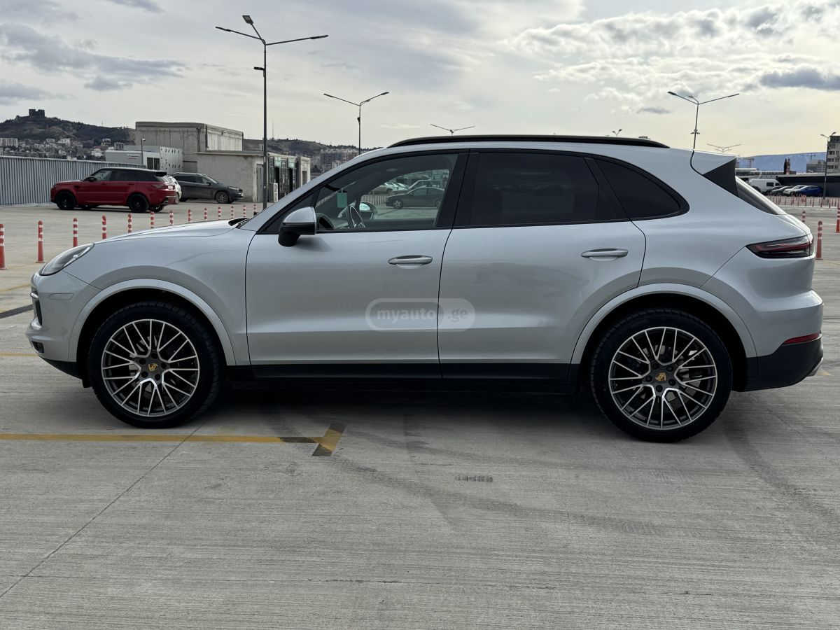 Porsche Cayenne - фото 6