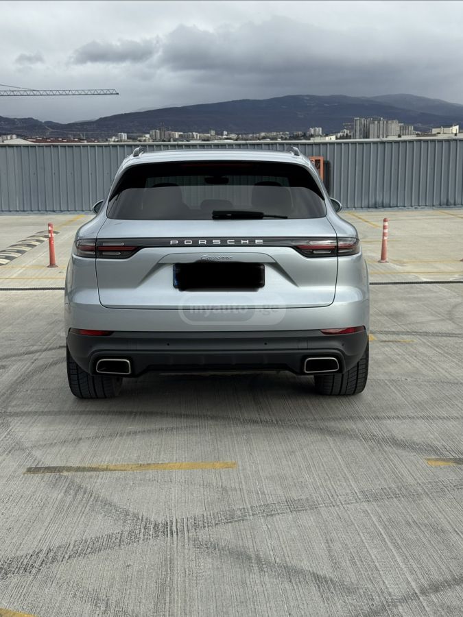 Porsche Cayenne - фото 8