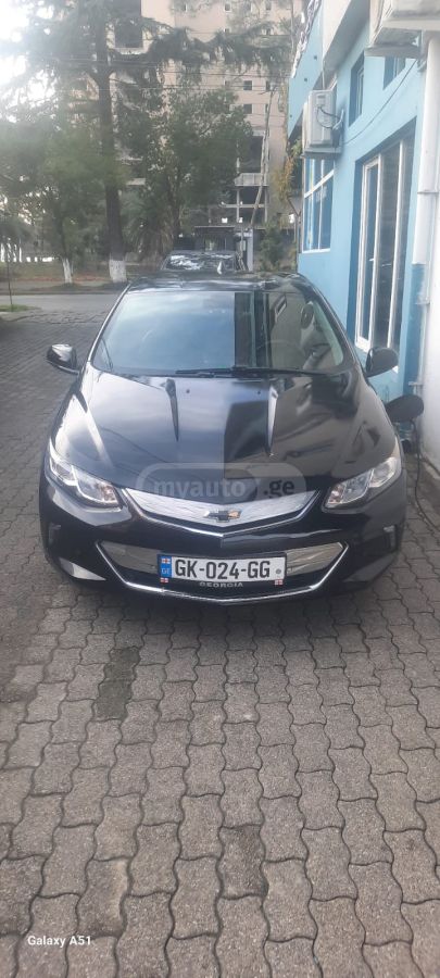Chevrolet Volt - фото 1