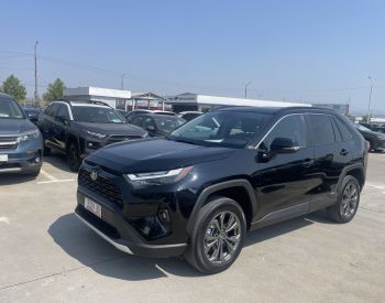 ToyotaRAV 4