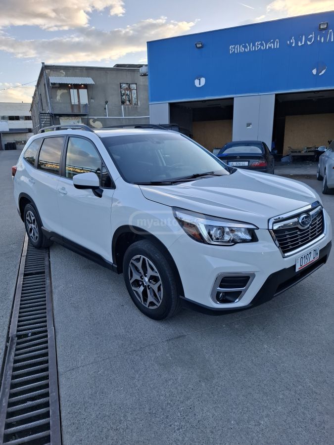 Subaru Forester - фото 1