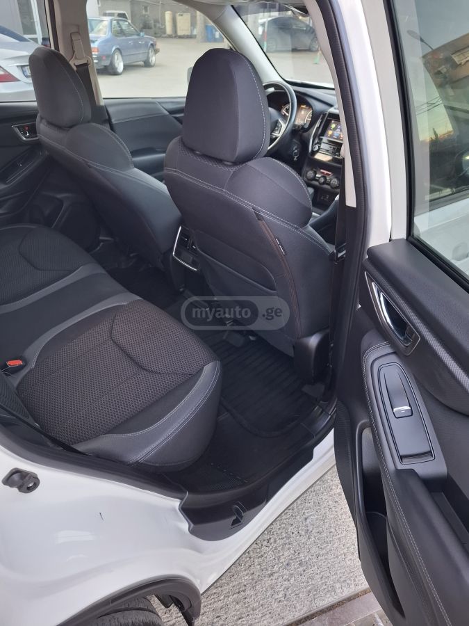 Subaru Forester - фото 8