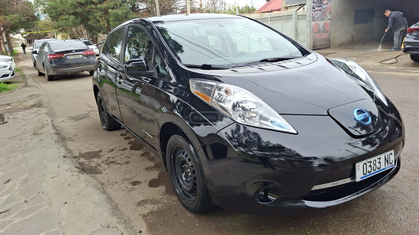 Nissan Leaf - фото 3