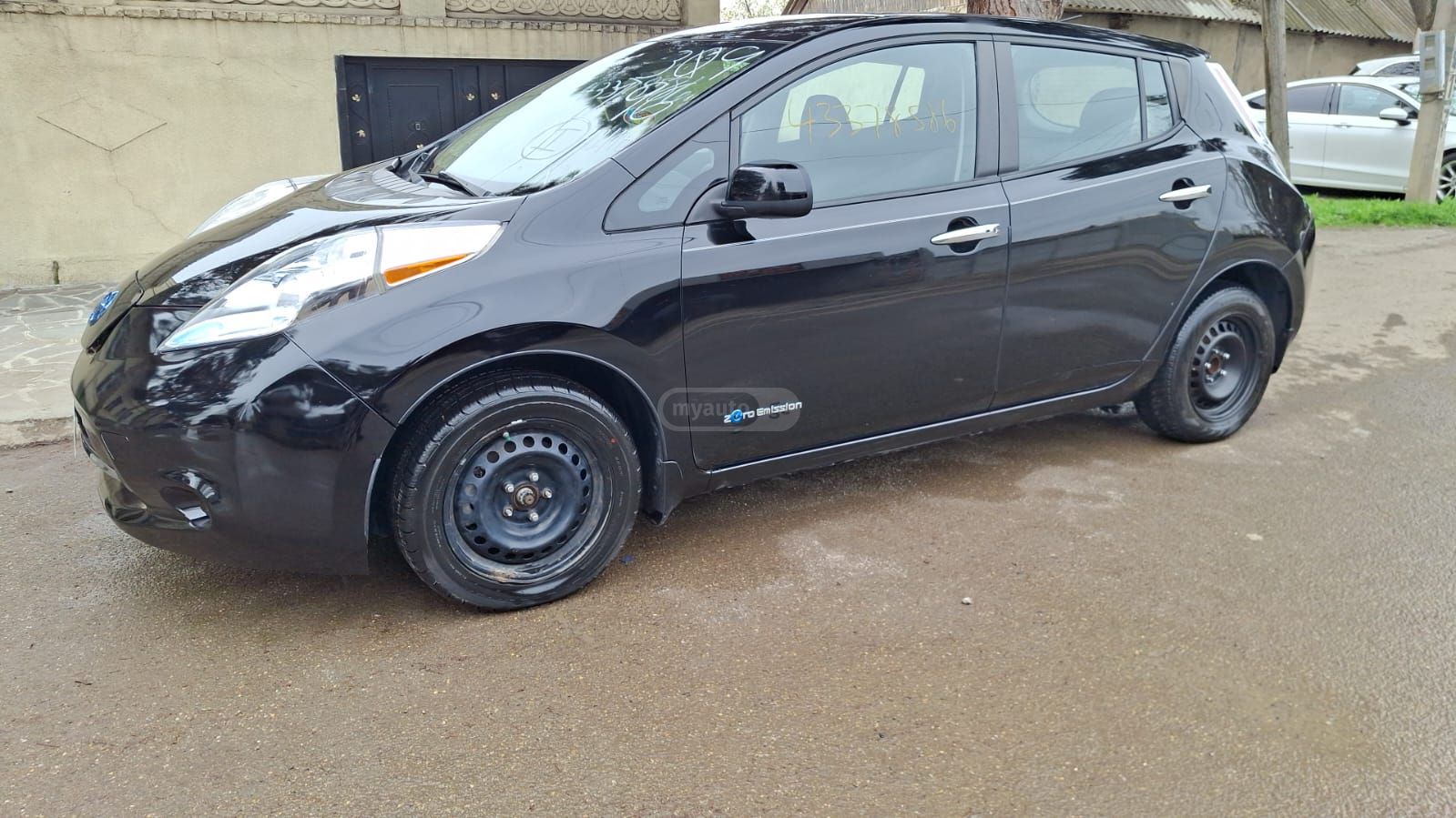 Nissan Leaf - фото 5