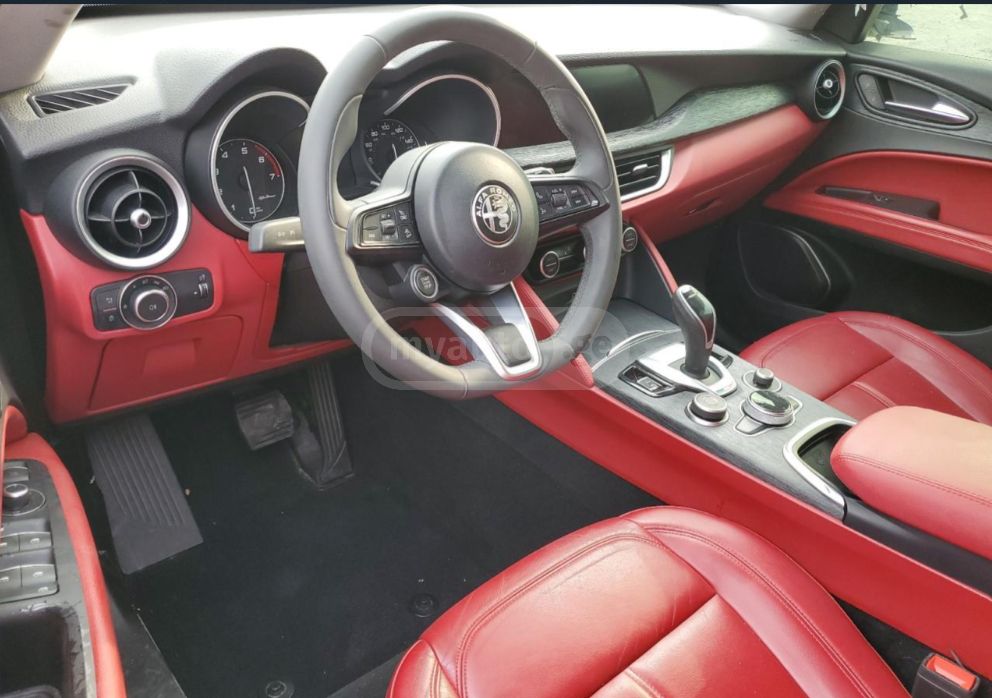 Alfa Romeo Stelvio - фото 4