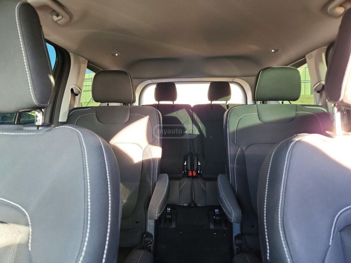 Jeep Grand Cherokee - фото 10