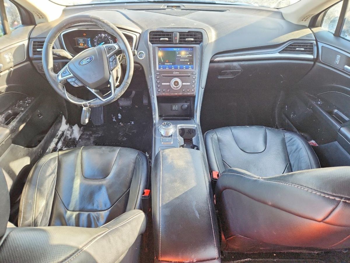 Ford Fusion - фото 8