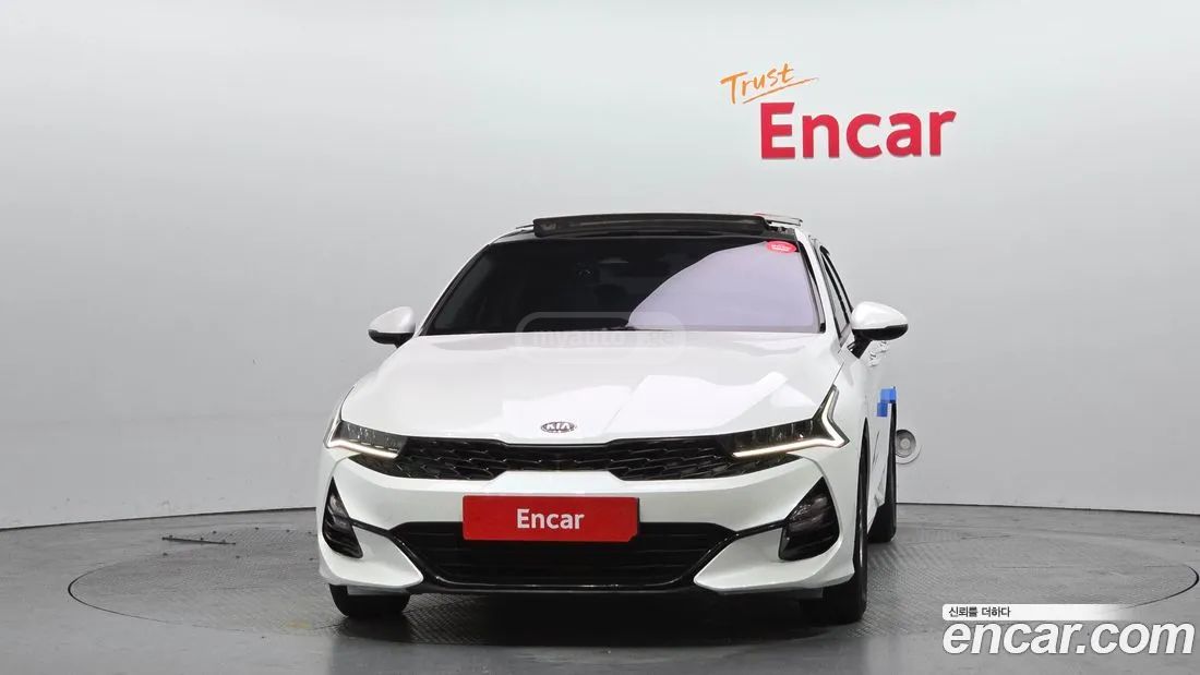 Kia Optima - фото 3