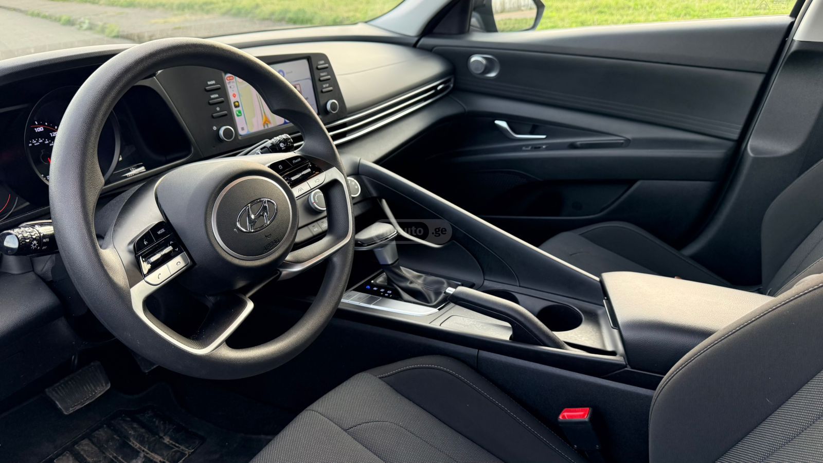 Hyundai Elantra - фото 11