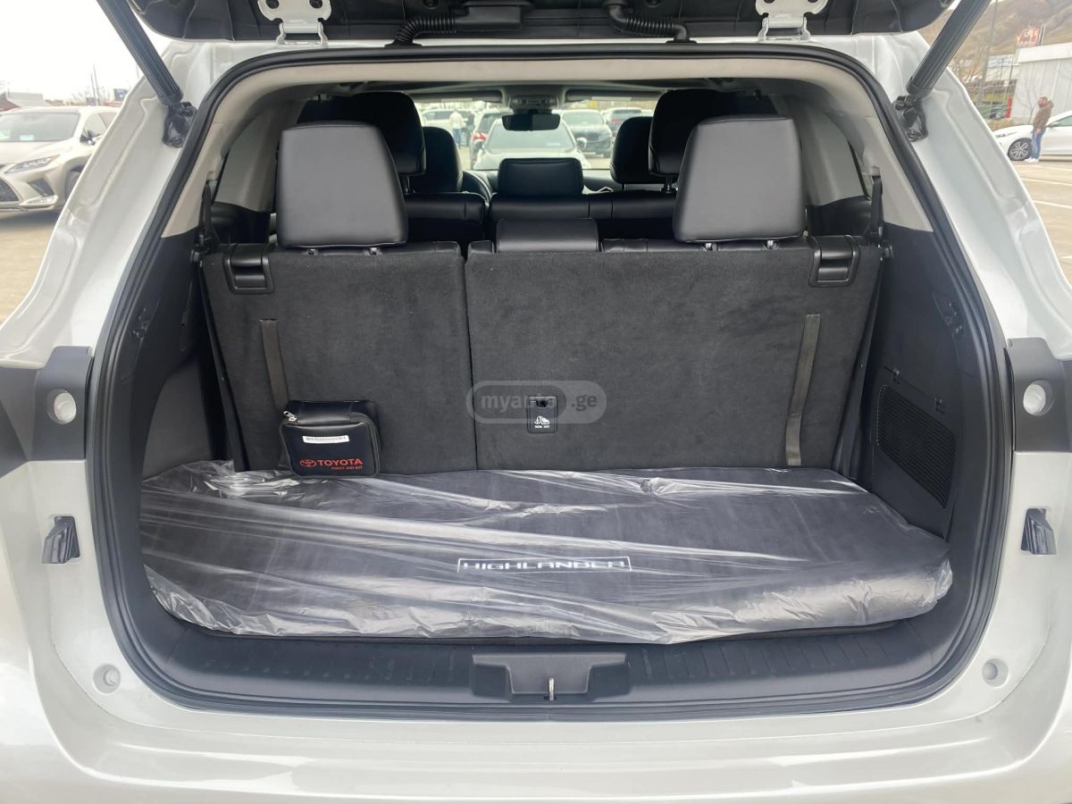 Toyota XLE 4dr All-Wheel Drive Automa — миниатюра 12