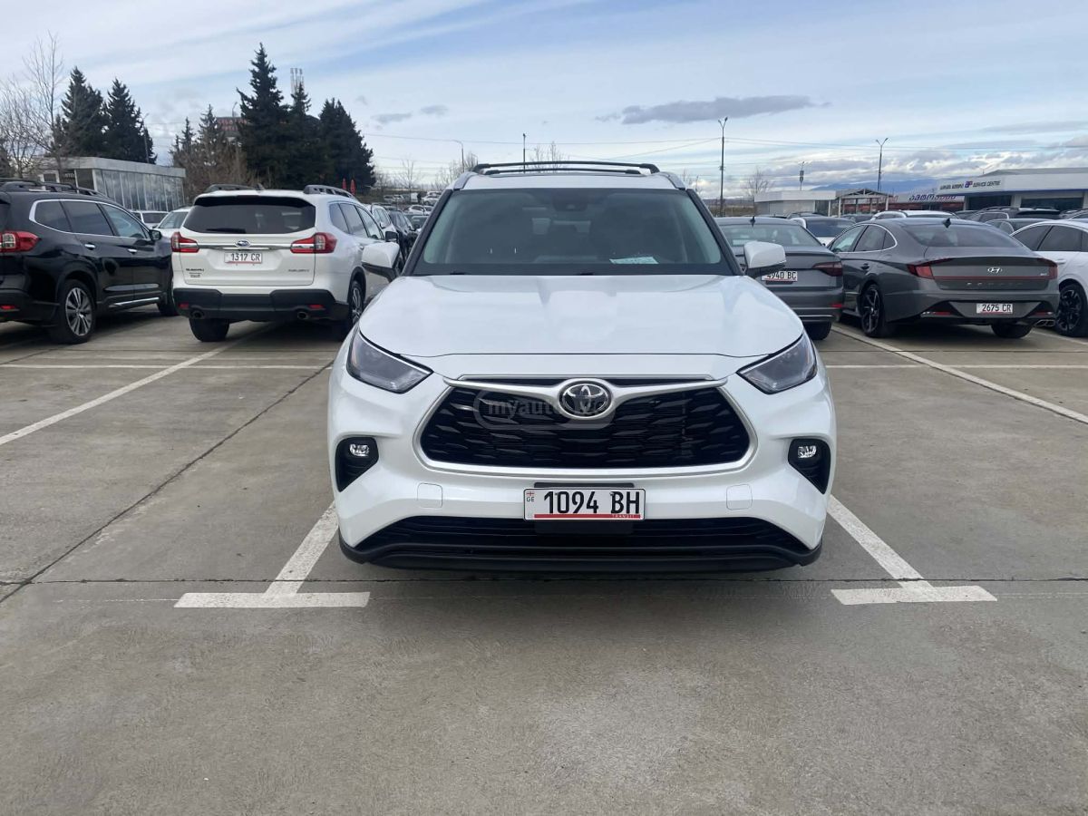 Toyota XLE 4dr All-Wheel Drive Automa — миниатюра 5