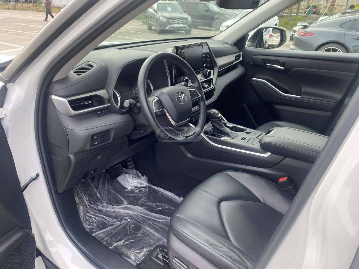 Toyota XLE 4dr All-Wheel Drive Automa — миниатюра 9