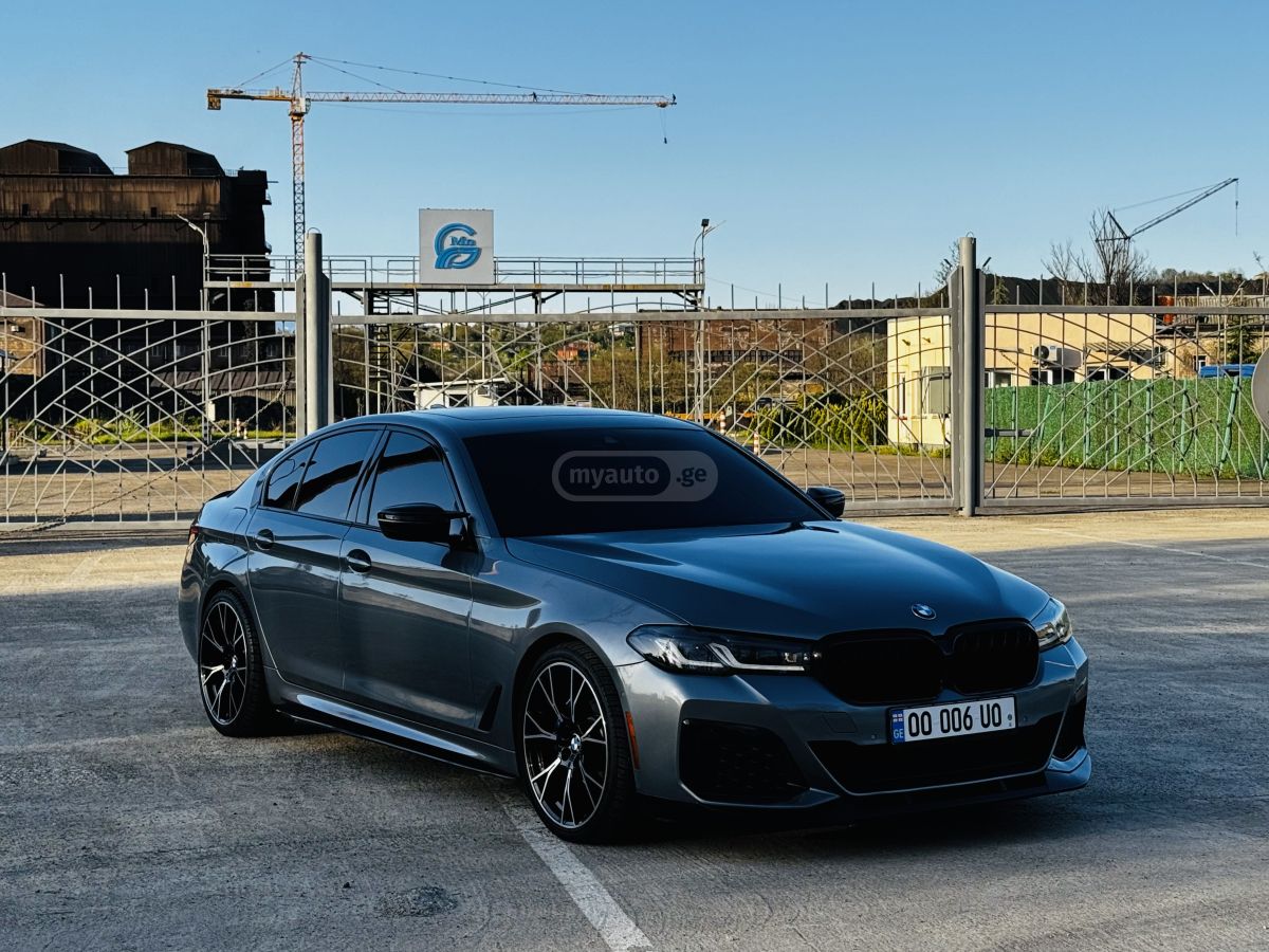 BMW 530 - фото 1