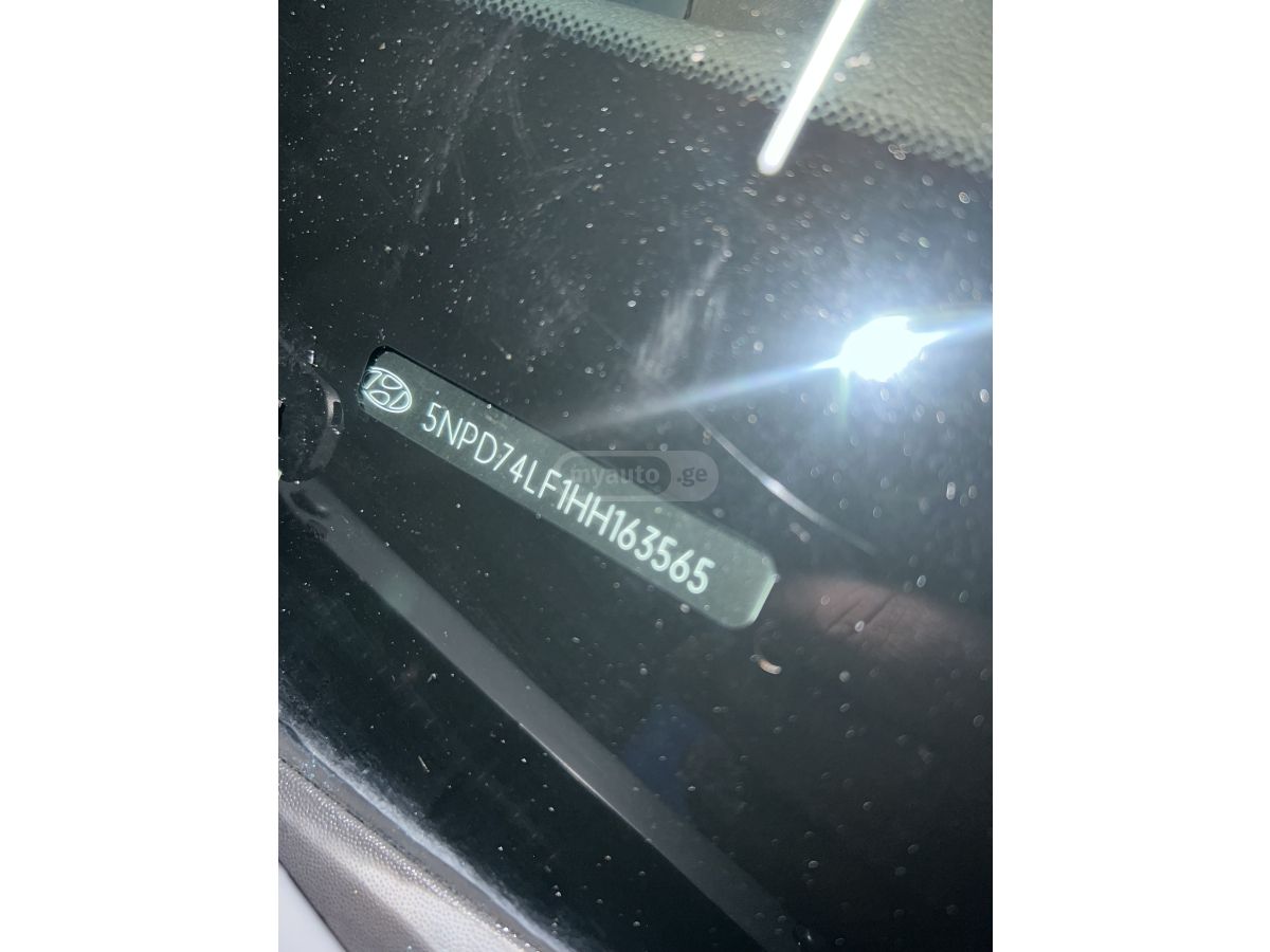 Hyundai Elantra - фото 8