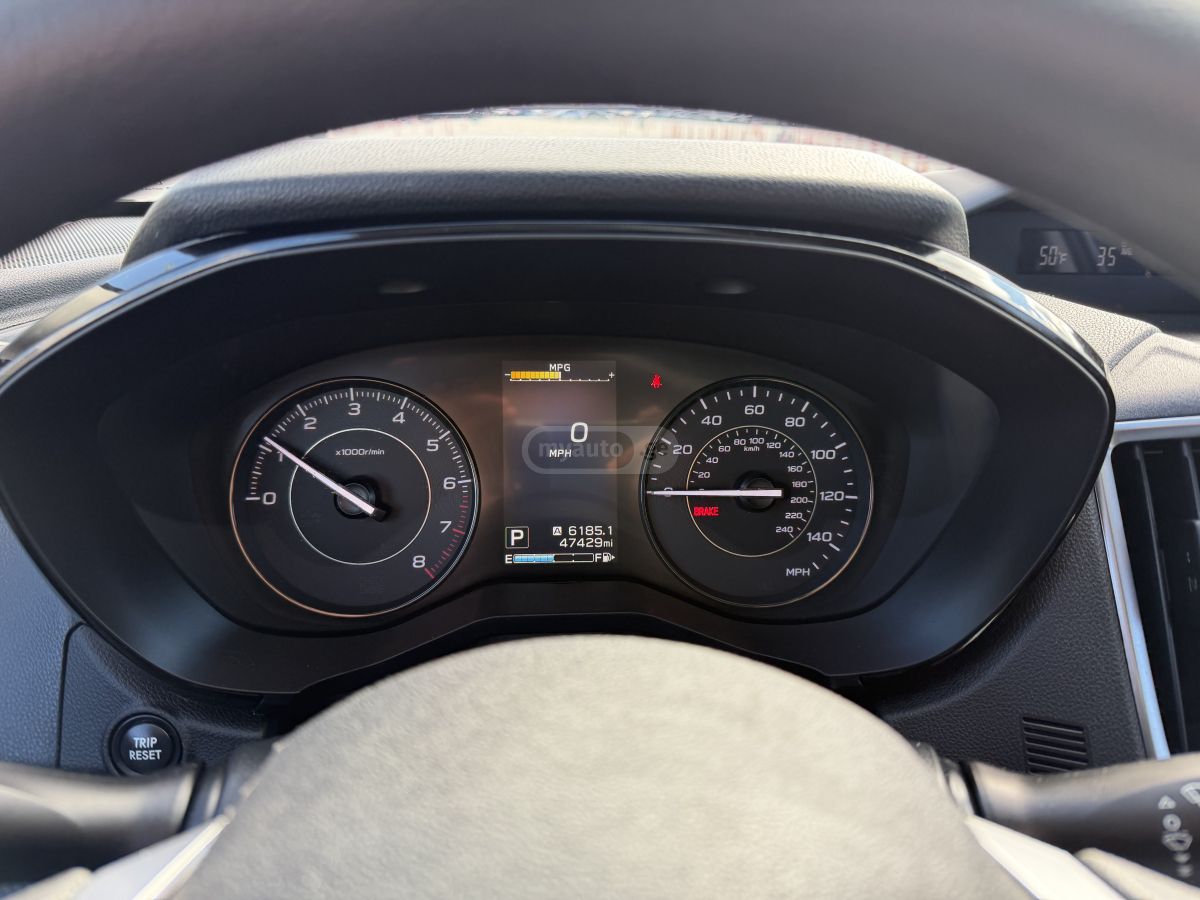 Subaru Base 4dr All-Wheel Drive Sedan — миниатюра 15