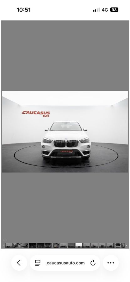BMW X1 - фото 1
