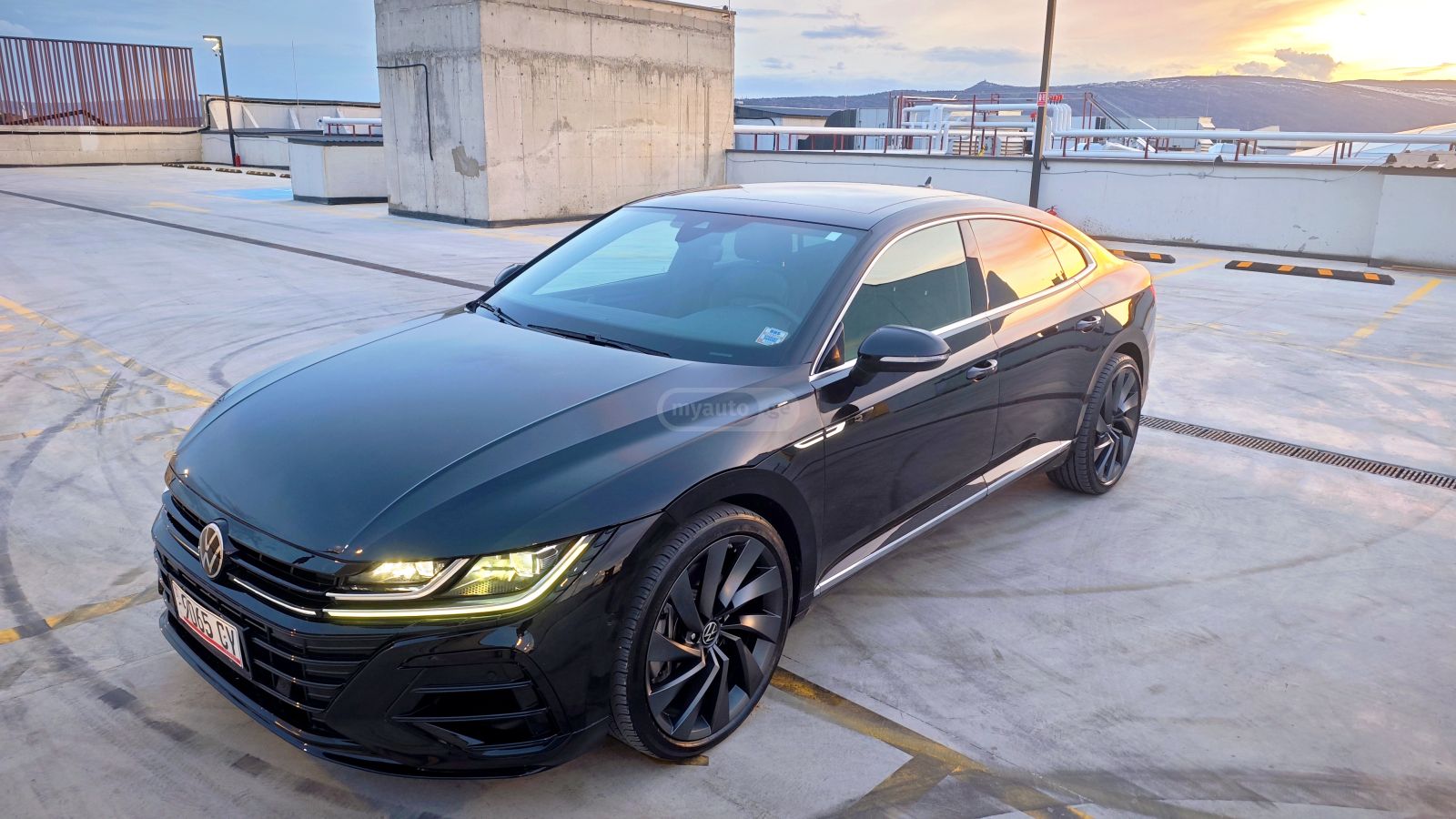 Volkswagen SEL R LINE — миниатюра 4