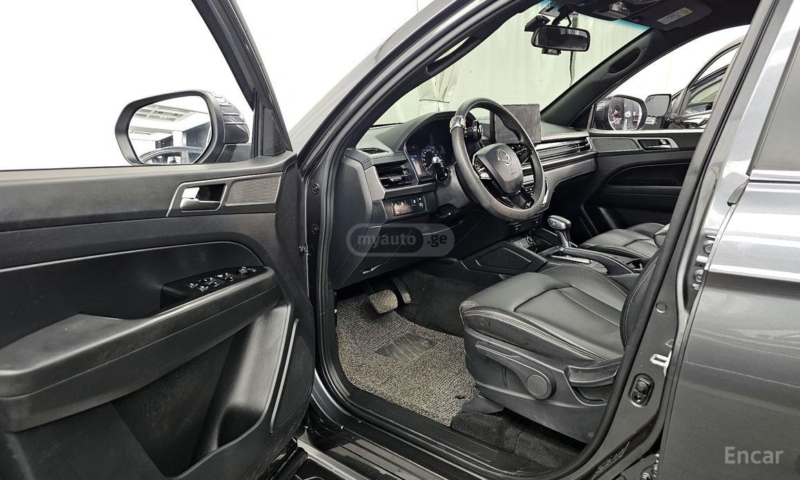 KG Mobility Musso 2025 — миниатюра 9