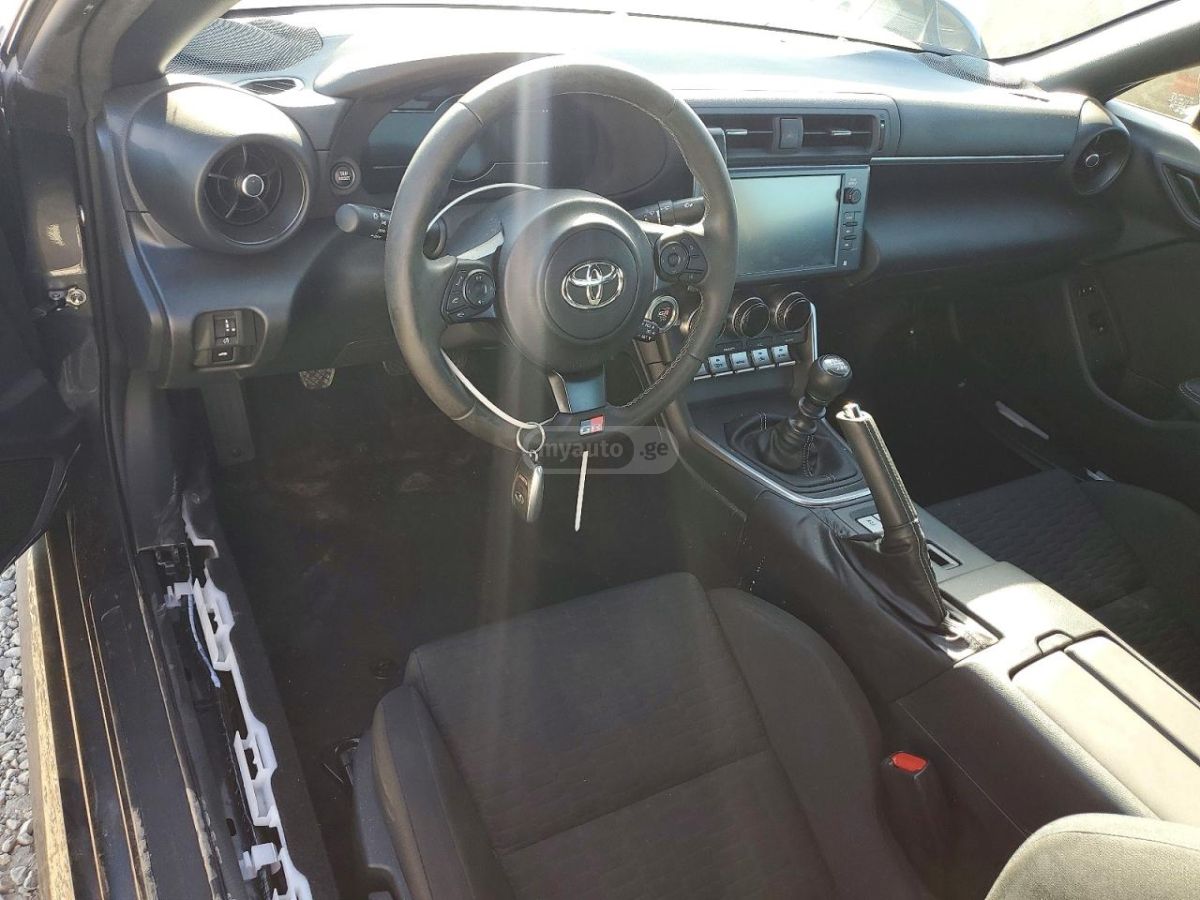 Toyota GR 86 2023 — миниатюра 8