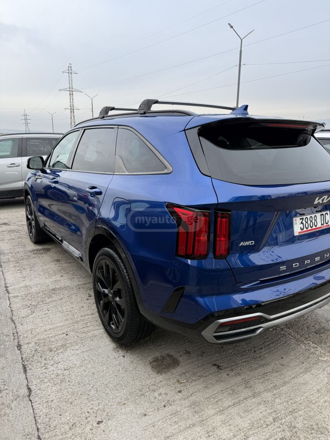 Kia Sorento - фото 4