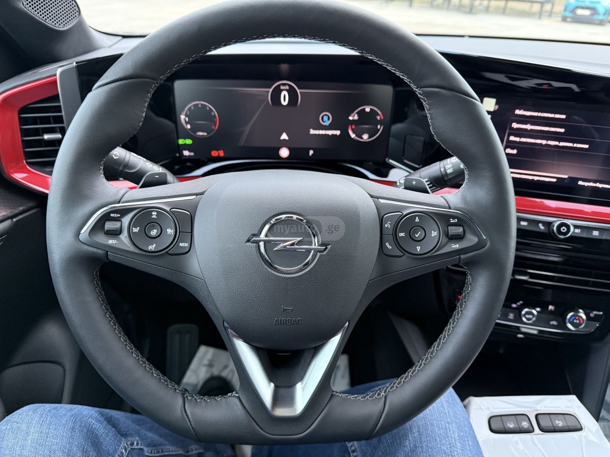 Opel ULTIMATE — миниатюра 10