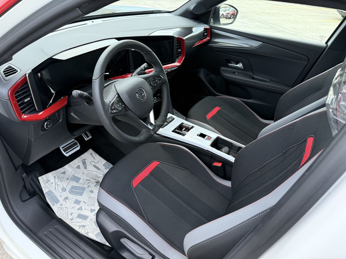 Opel ULTIMATE — миниатюра 8