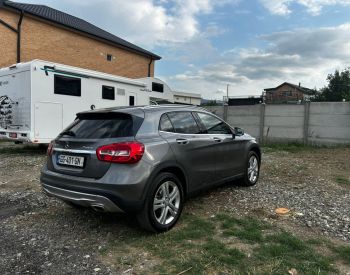 Mercedes-BenzGLA 2502015
