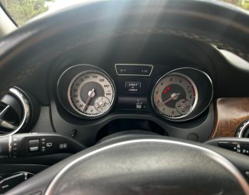 Mercedes-BenzGLA 2502015