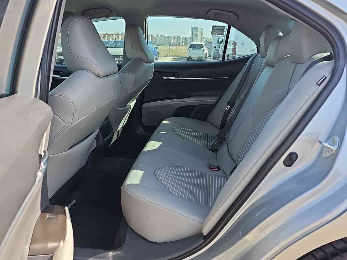 Toyota Toyota Camry — миниатюра 7