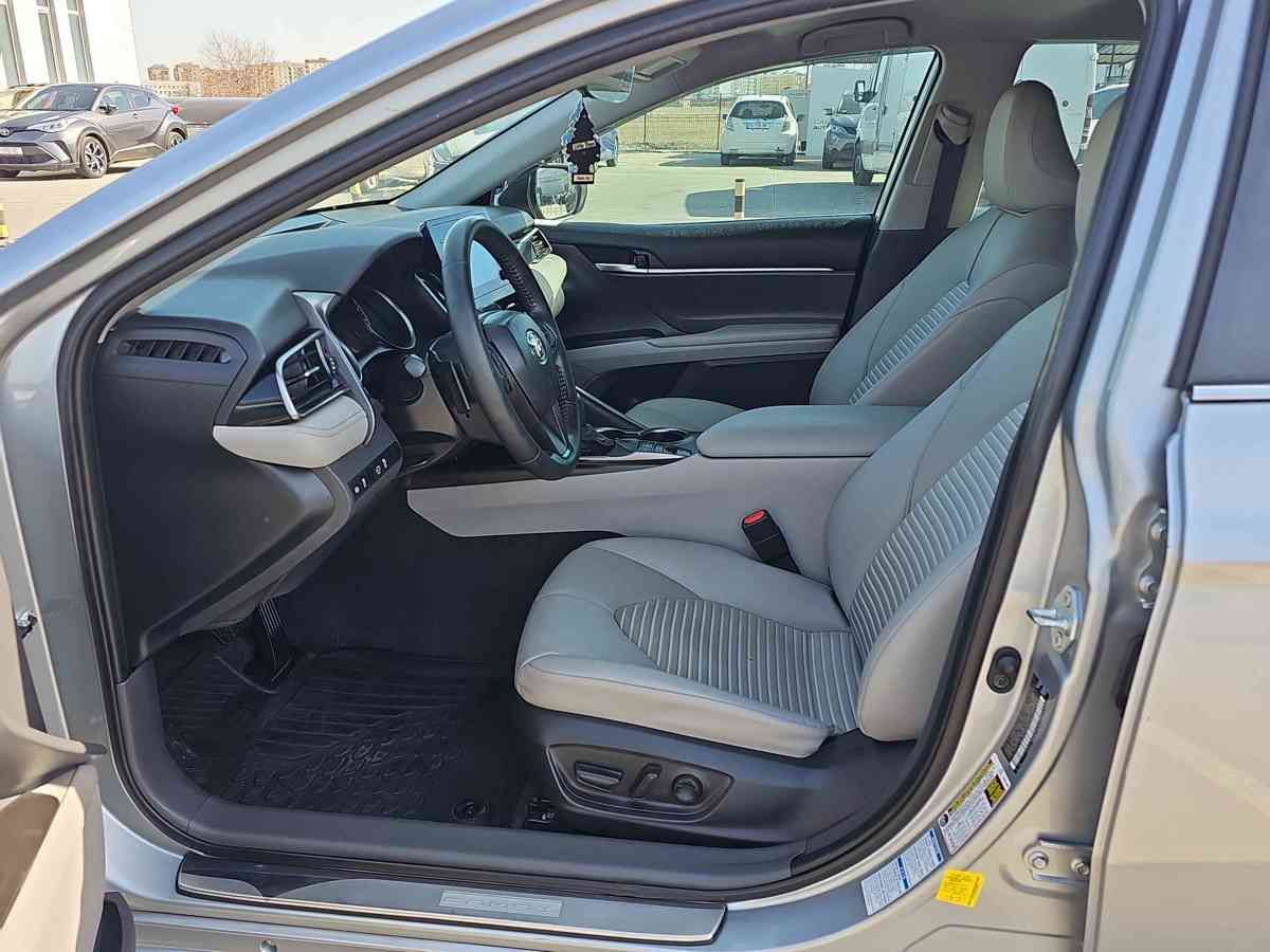 Toyota Toyota Camry — миниатюра 9
