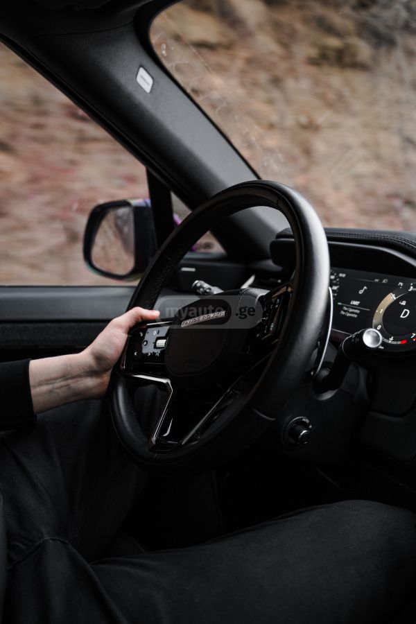 Land Rover Autobiography 4dr 4x4 Automati — миниатюра 12