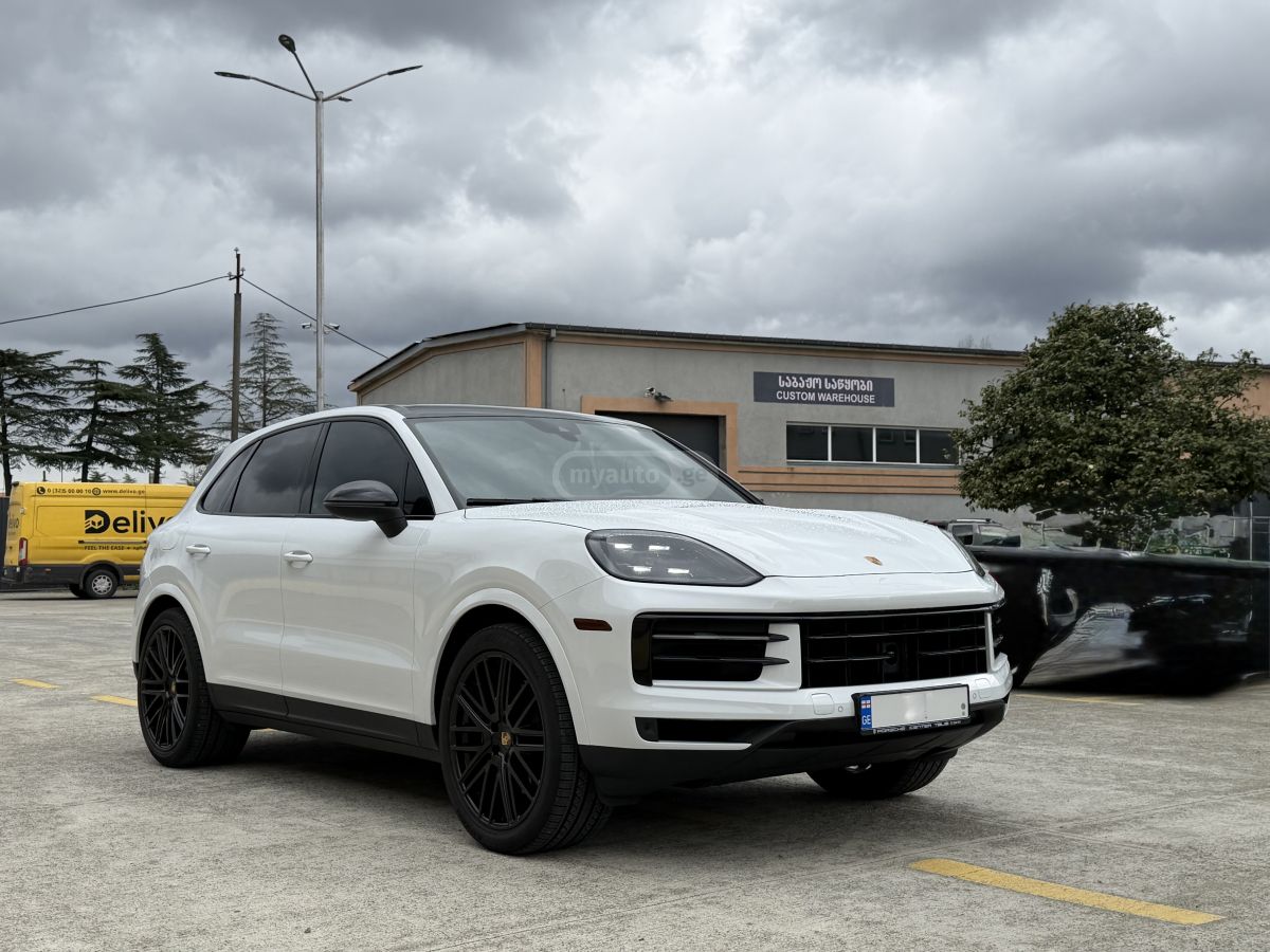Porsche Cayenne 2024 — миниатюра 1